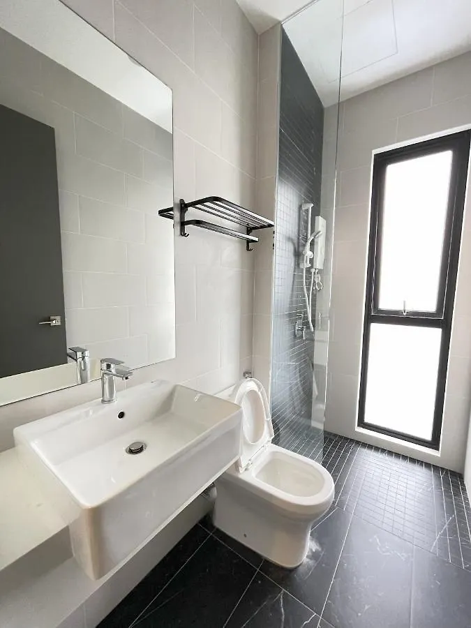 Penang Georgetown Kt Home For 8 Pax 0*, George Town